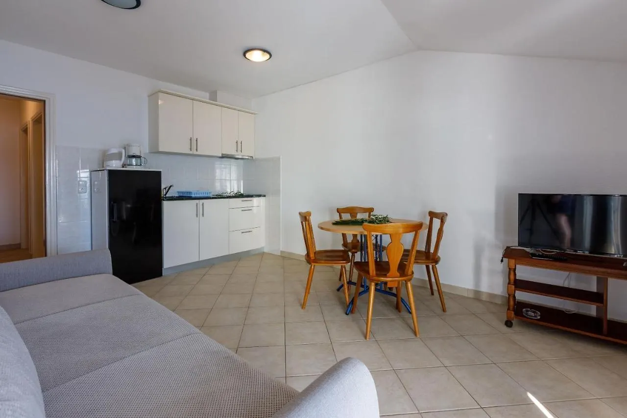 Apartment Goran Crikvenica